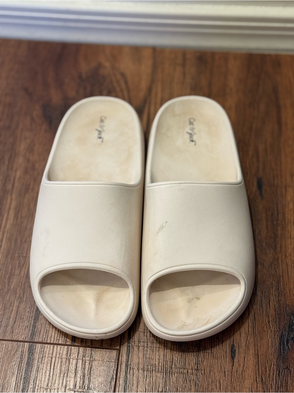 Cat & Jack Neutral Cream Open-Toe Slide Sandals for Kids